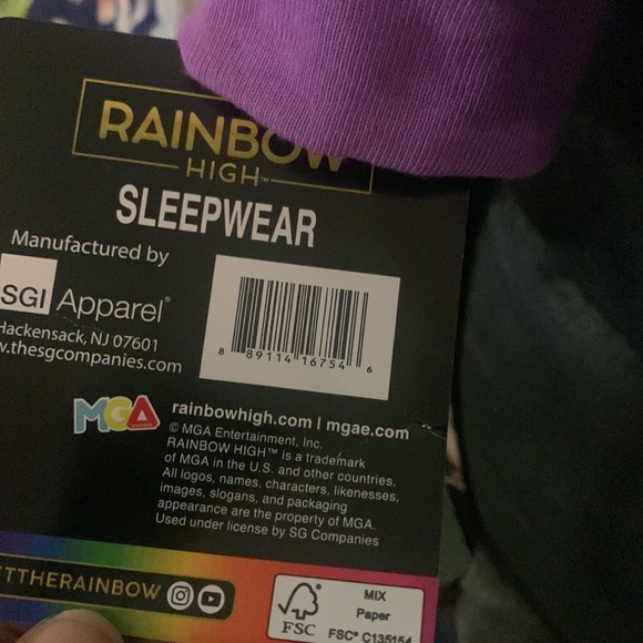 NWT Rainbow High Pajamas - Picture 7 of 8